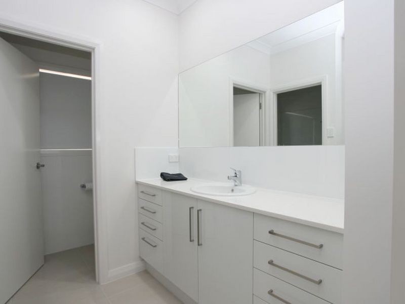 8 Drain Road, Kadina SA 5554