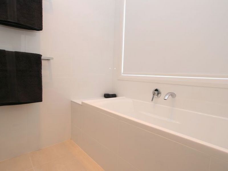 8 Drain Road, Kadina SA 5554