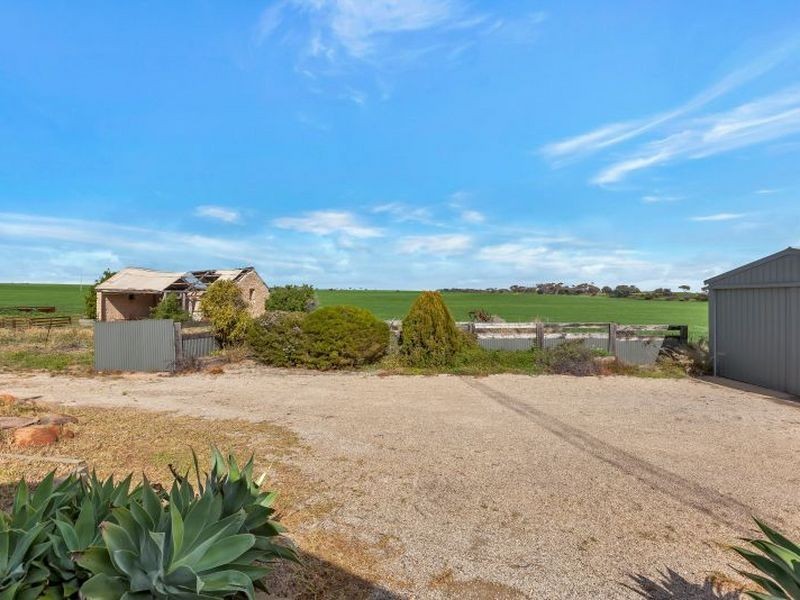 436 Coast Road, Tickera SA 5555