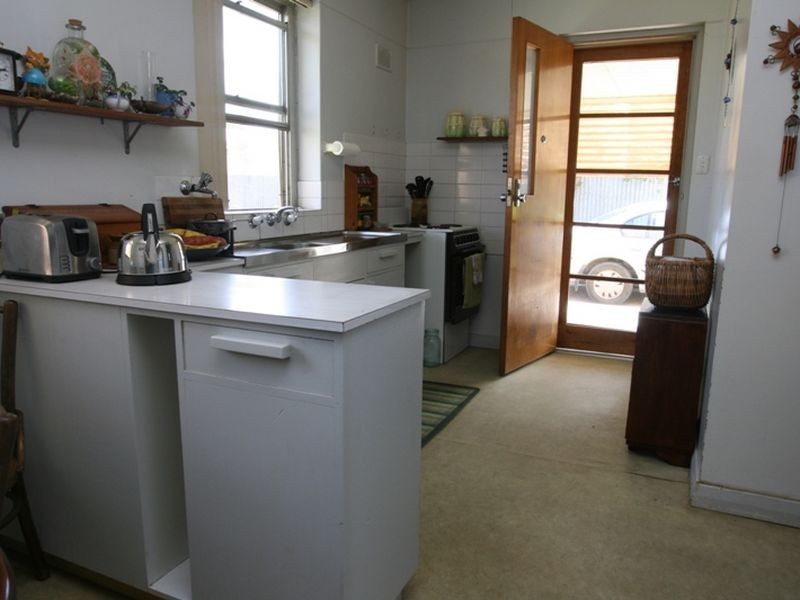 2 Third Street, Snowtown SA 5520