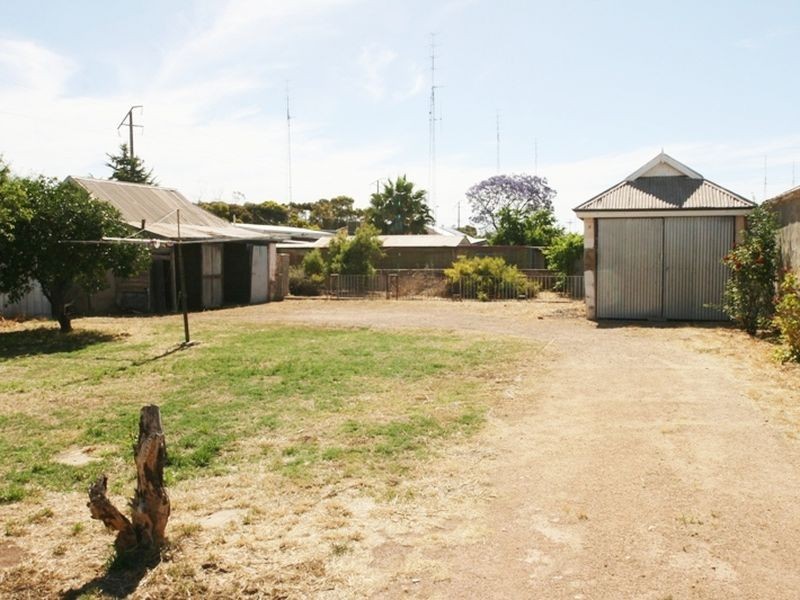 32 Mines Road, Kadina SA 5554