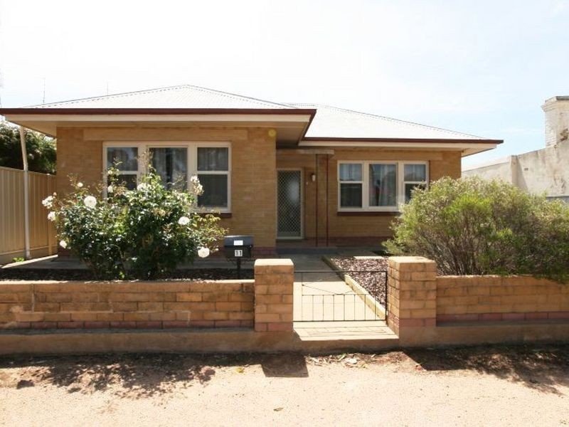 11 Gawler Street, Kadina SA 5554