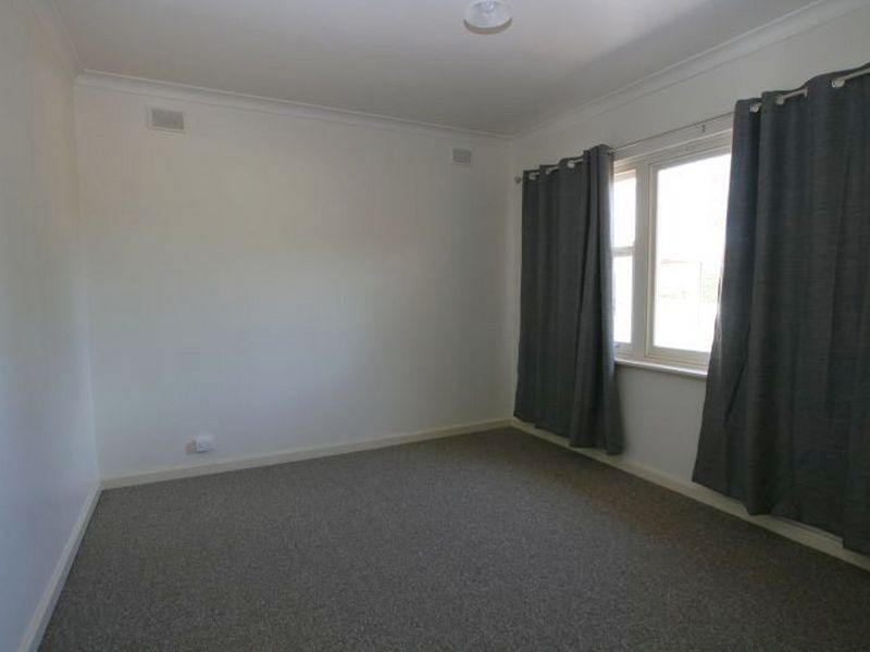 11 Gawler Street, Kadina SA 5554