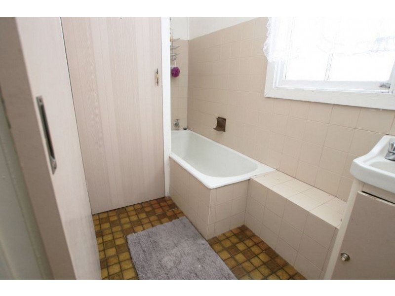 10 McKay Street, Port Broughton SA 5522