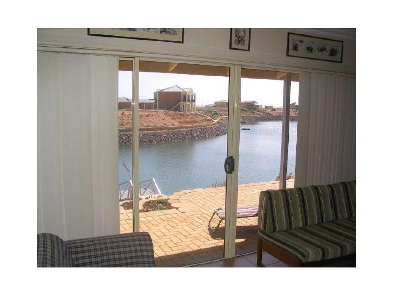 83B Gilmore Cres, Wallaroo SA 5556