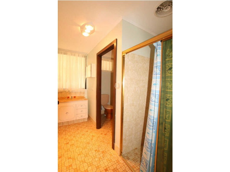 Log Cabin No 1 Coast Road, Moonta SA 5558