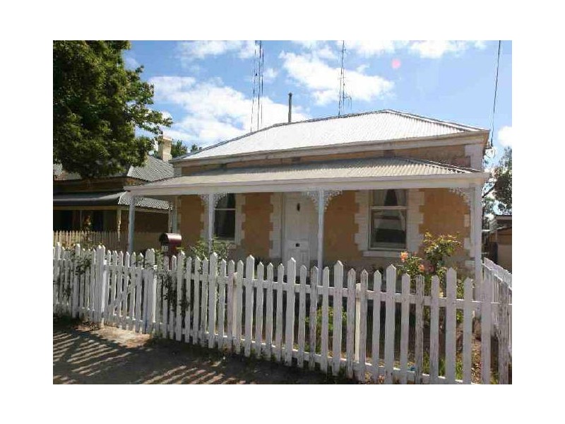 106 George Street, Moonta SA 5558