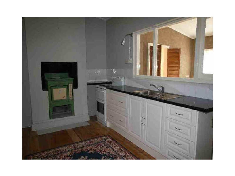 106 George Street, Moonta SA 5558