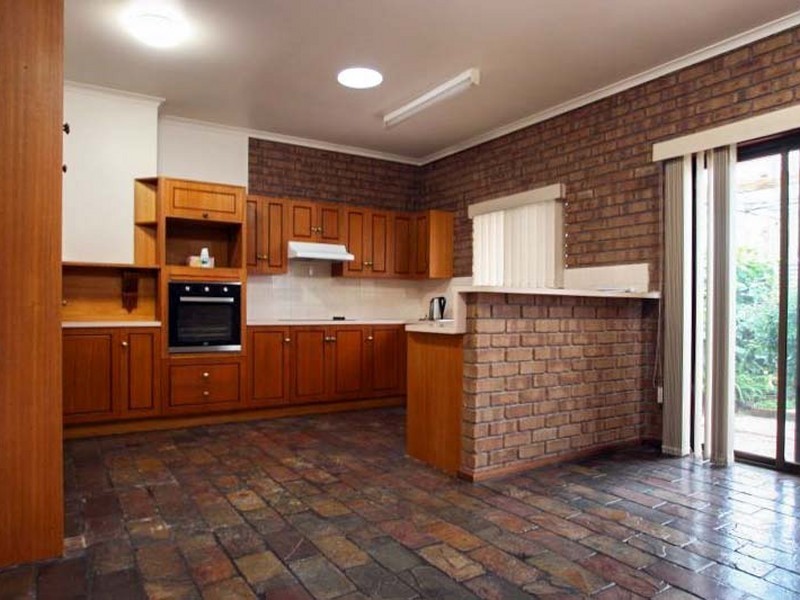 17 Railway Terrace, Kadina SA 5554