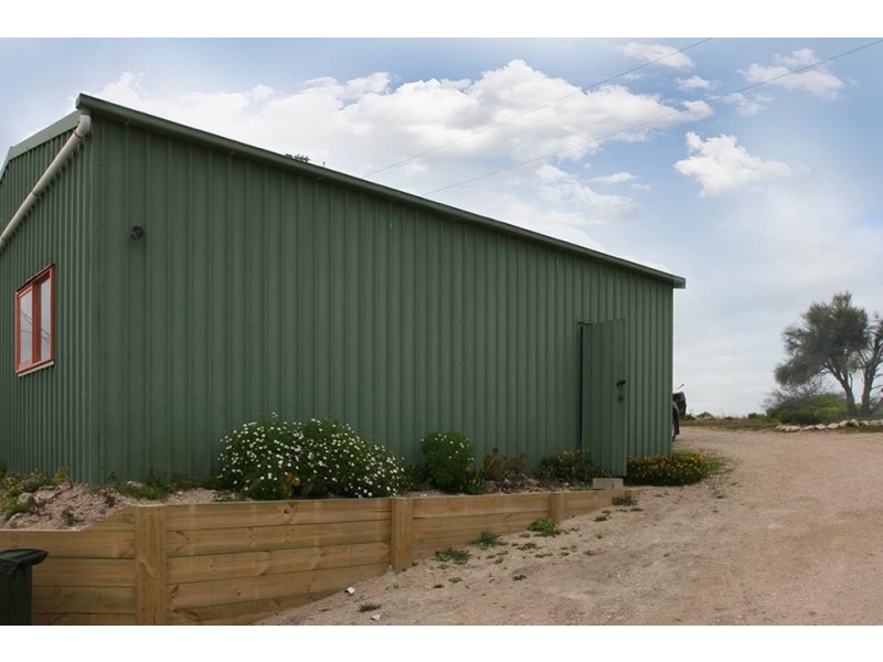 834 North Coast Road, Point Souttar SA 5575
