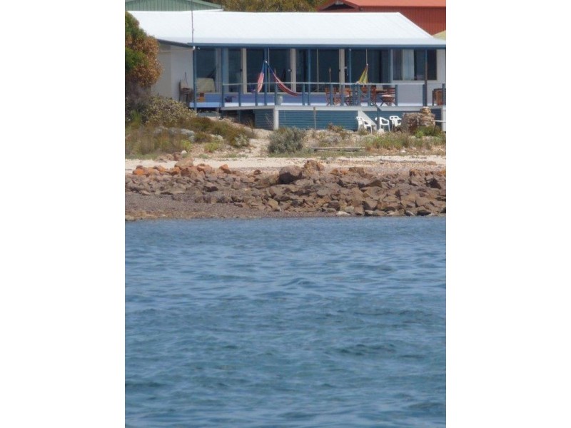 834 North Coast Road, Point Souttar SA 5575