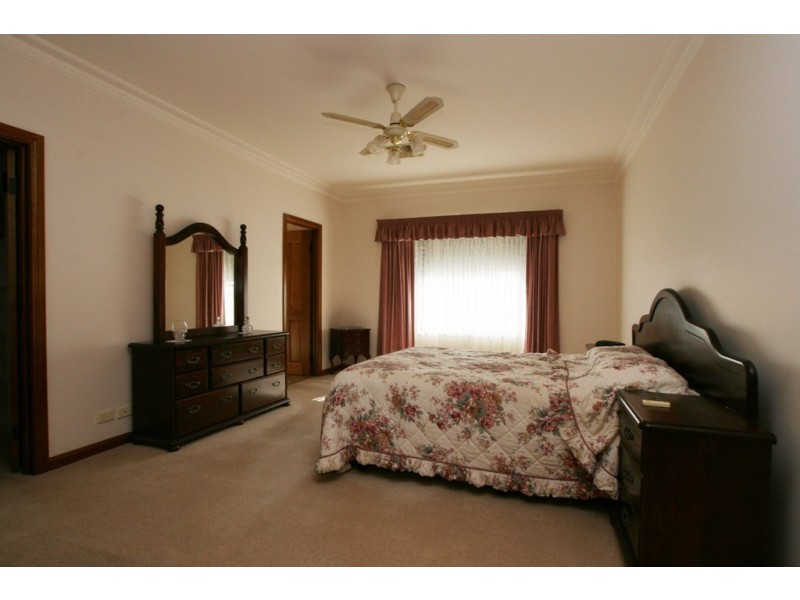 7 Waring Street, Kadina SA 5554