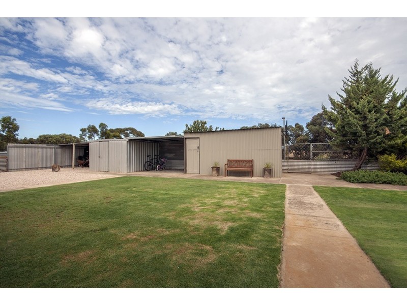 53 Hawke Road, Kadina SA 5554