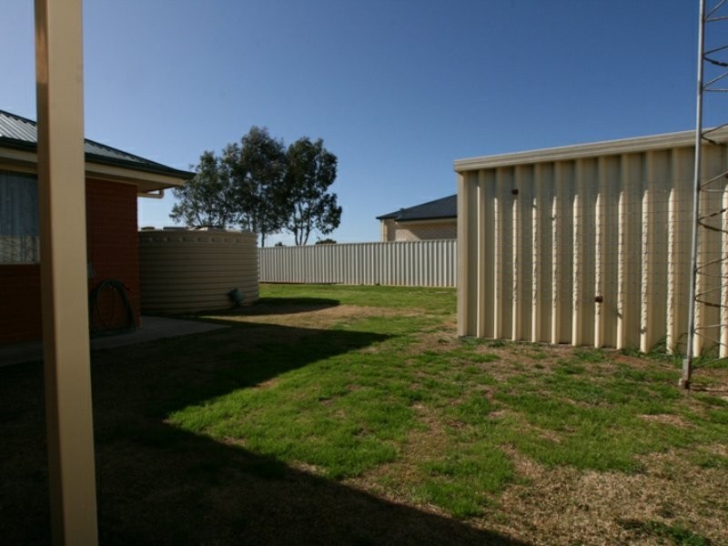 14 Lamshed Street, Kadina SA 5554