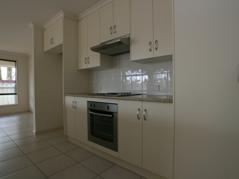 11 Schilling Street, Kadina SA 5554