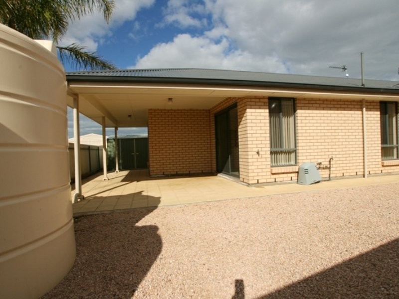 11 Schilling Street, Kadina SA 5554