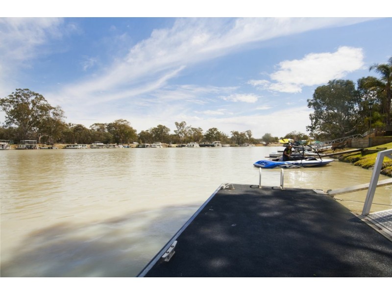 14 Beaumonts Road, Morgan SA 5320