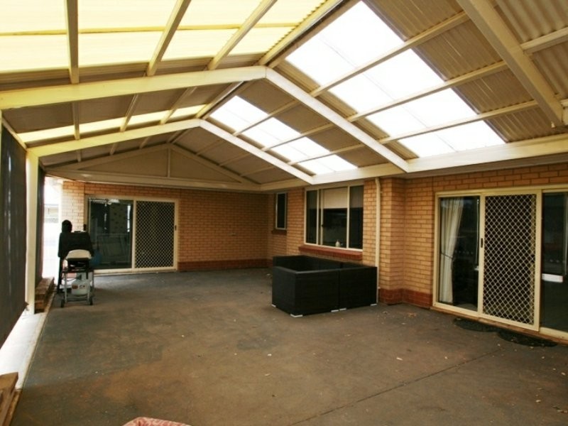 2 Warmington Road, Kadina SA 5554