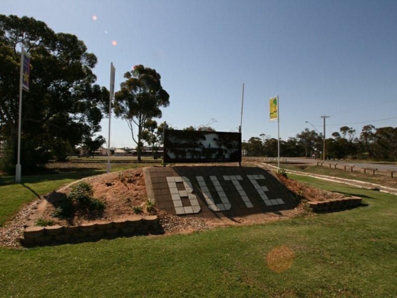 5 Upper Yorke Road, Bute SA 5560