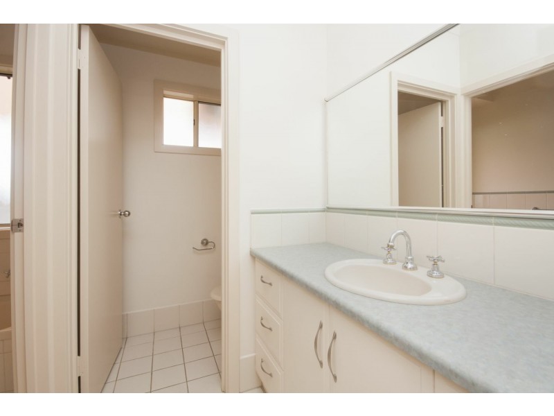 58-60 Olive Parade, Kadina SA 5554