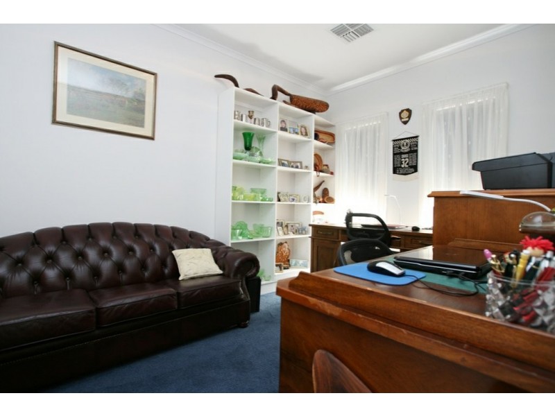 16 George Street, Bute SA 5560