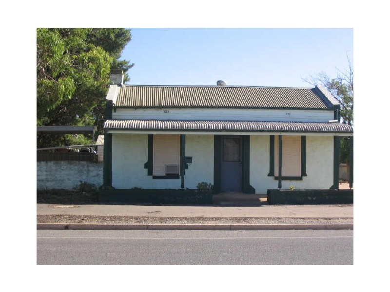 69 Port Road, Kadina SA 5554