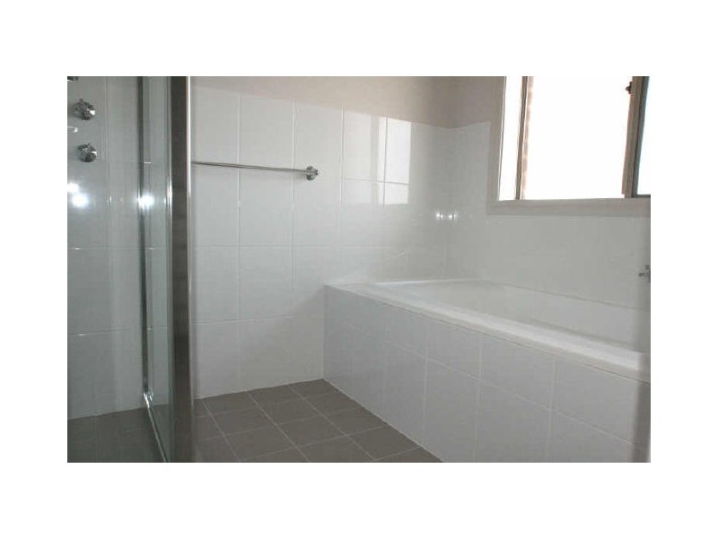 Unit 3/36-38 John Olsen Drive, Kadina SA 5554