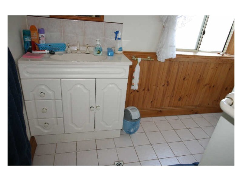 32 Port Road, Kadina SA 5554