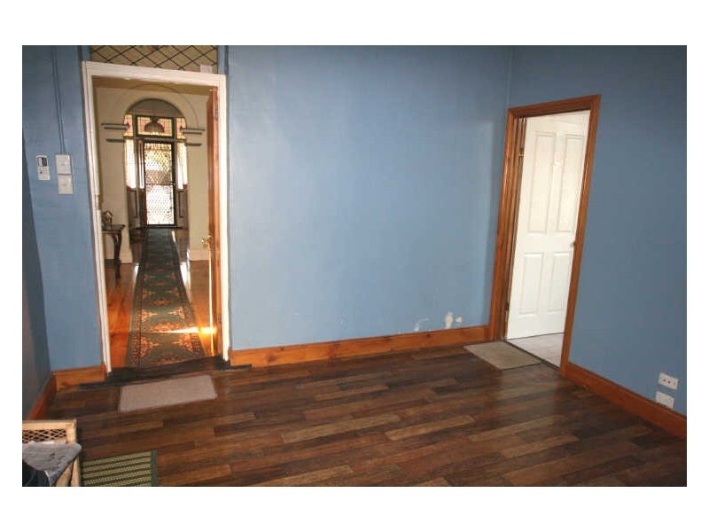 32 Port Road, Kadina SA 5554