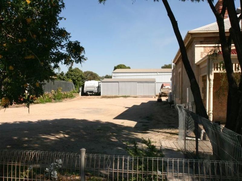 32 Port Road, Kadina SA 5554