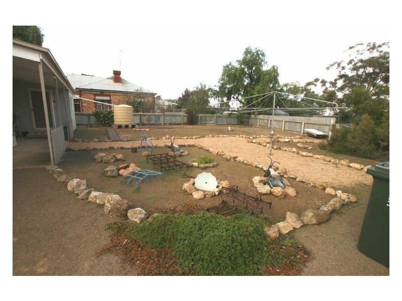 9 Park Terrace, Bute SA 5560