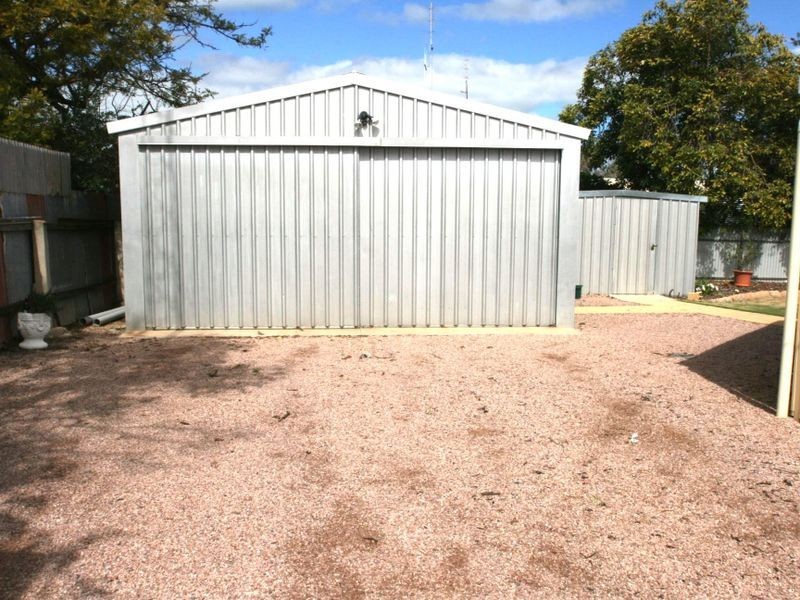 2 Agnes Street, Kadina SA 5554