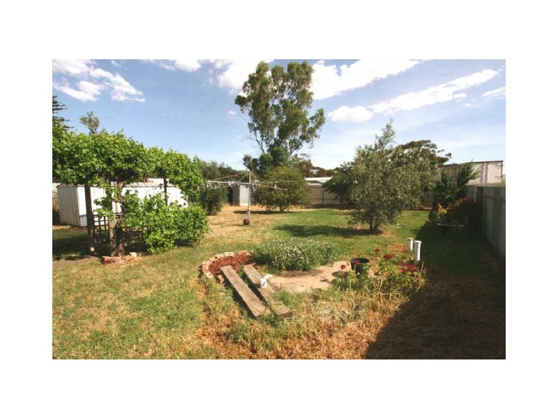 172 Railway Terrace, Paskeville SA 5552