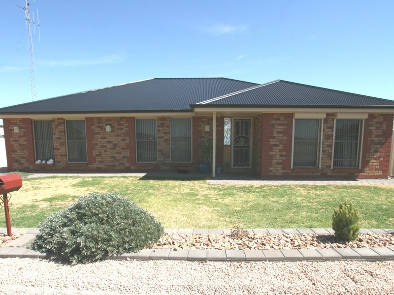 64 George Street, Kadina SA 5554