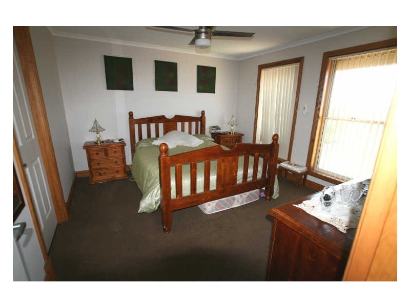 64 George Street, Kadina SA 5554