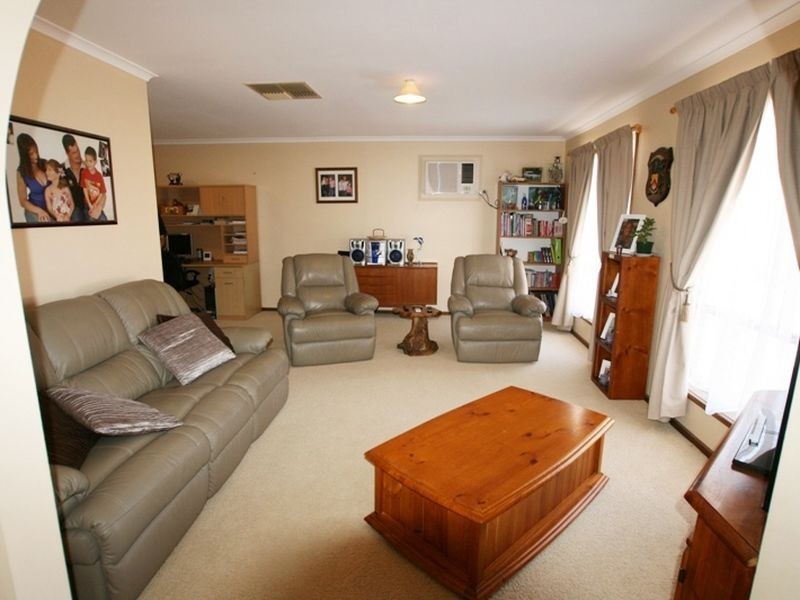 2 Moyle Street, Kadina SA 5554