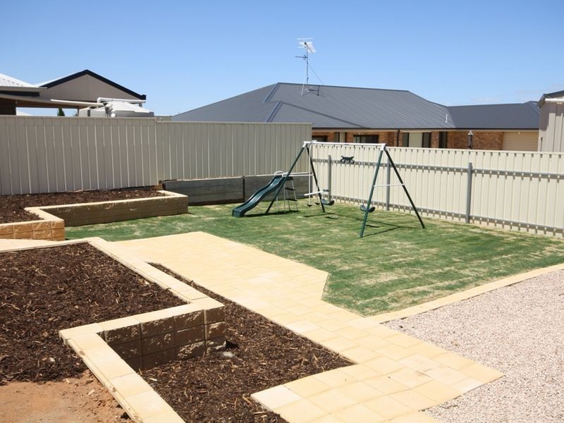 34 John OIsen Drive, Kadina SA 5554