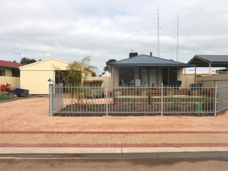 4 Bruce Court, Kadina SA 5554