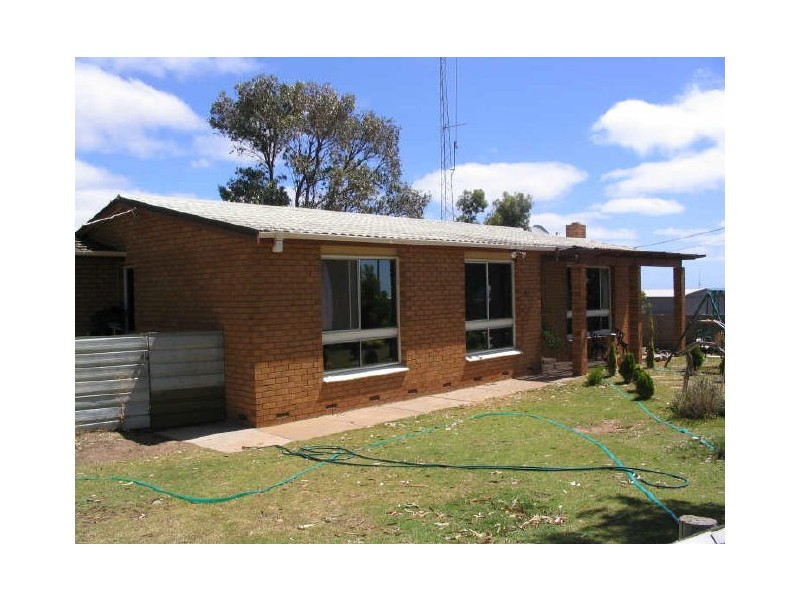 20 High Street, Tickera SA 5555