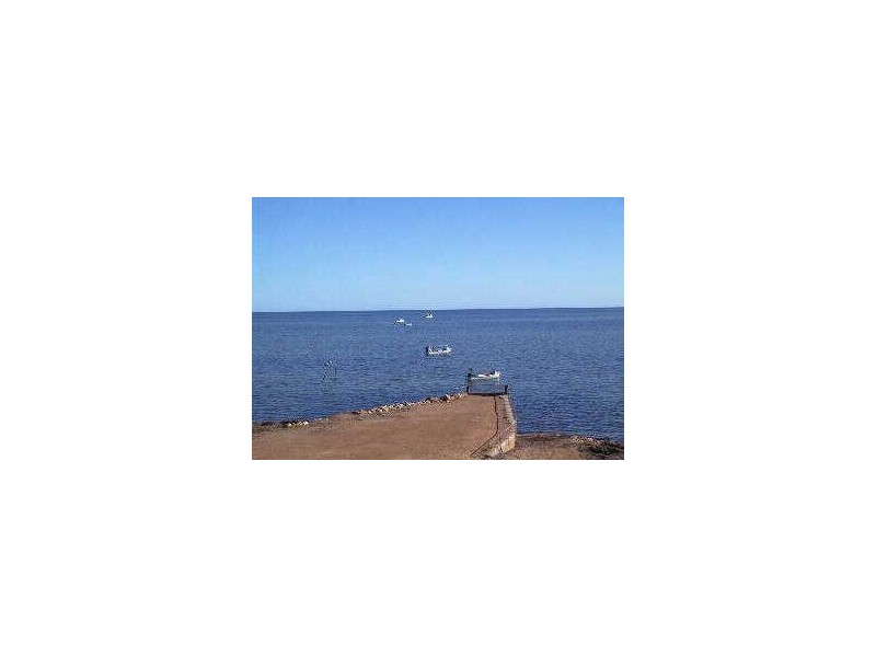 20 High Street, Tickera SA 5555