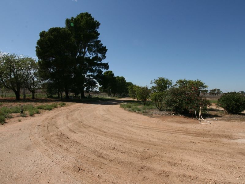 Allotment 2 & 379 &/Sections 1 Hundred Of Dalkey, Balaklava SA 5461