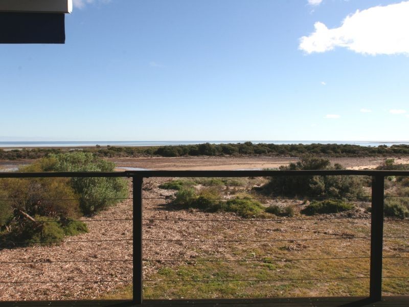 60 Whiting Road, Port Broughton SA 5522