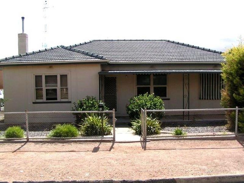 26 Hallett Street, Kadina SA 5554