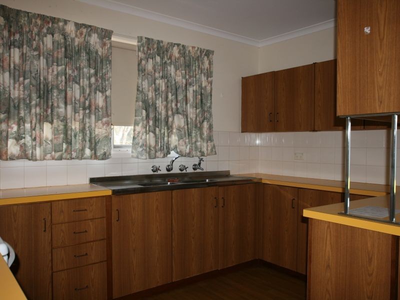 1 Railway Terrace, Bute SA 5560