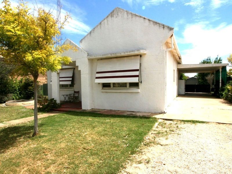 6 Russell Street, Kadina SA 5554