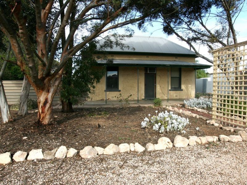 10 Flinders Street, Kadina SA 5554