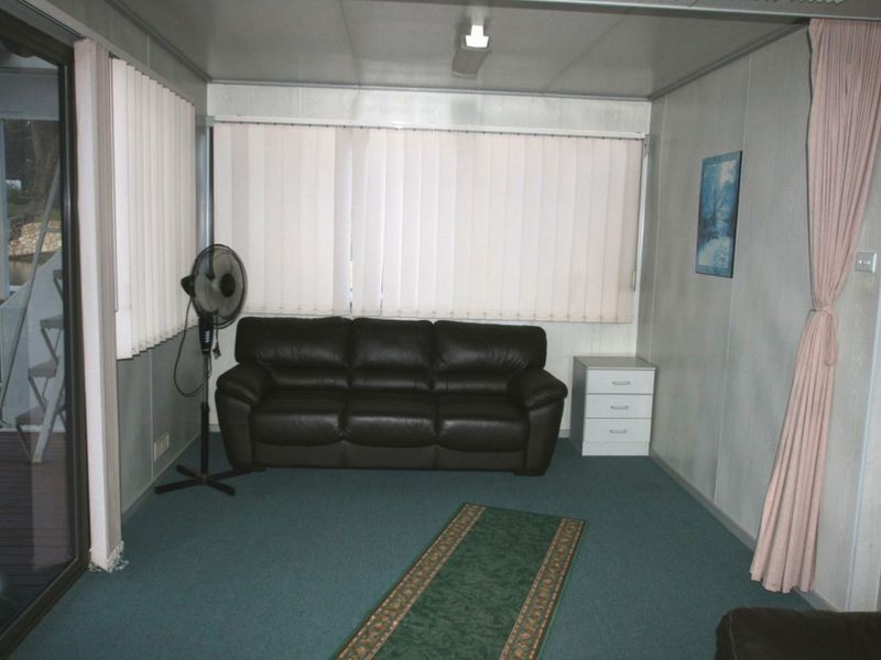 Phoenix Houseboat, Morgan SA 5320