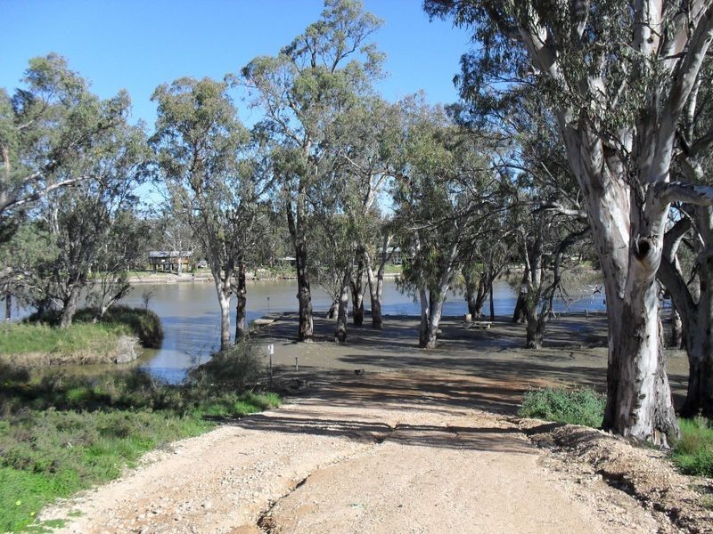 74 Apold Court Pine Village, Morgan SA 5320