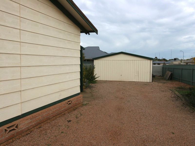 16 Drain Road, Kadina SA 5554
