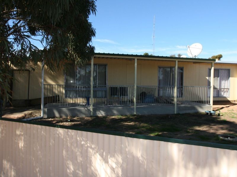 17 High Street, Tickera SA 5555